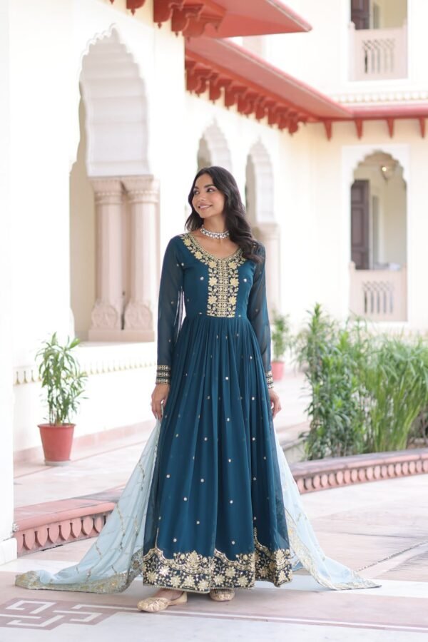PREMIUM DESIGNER READYMADE GOWN